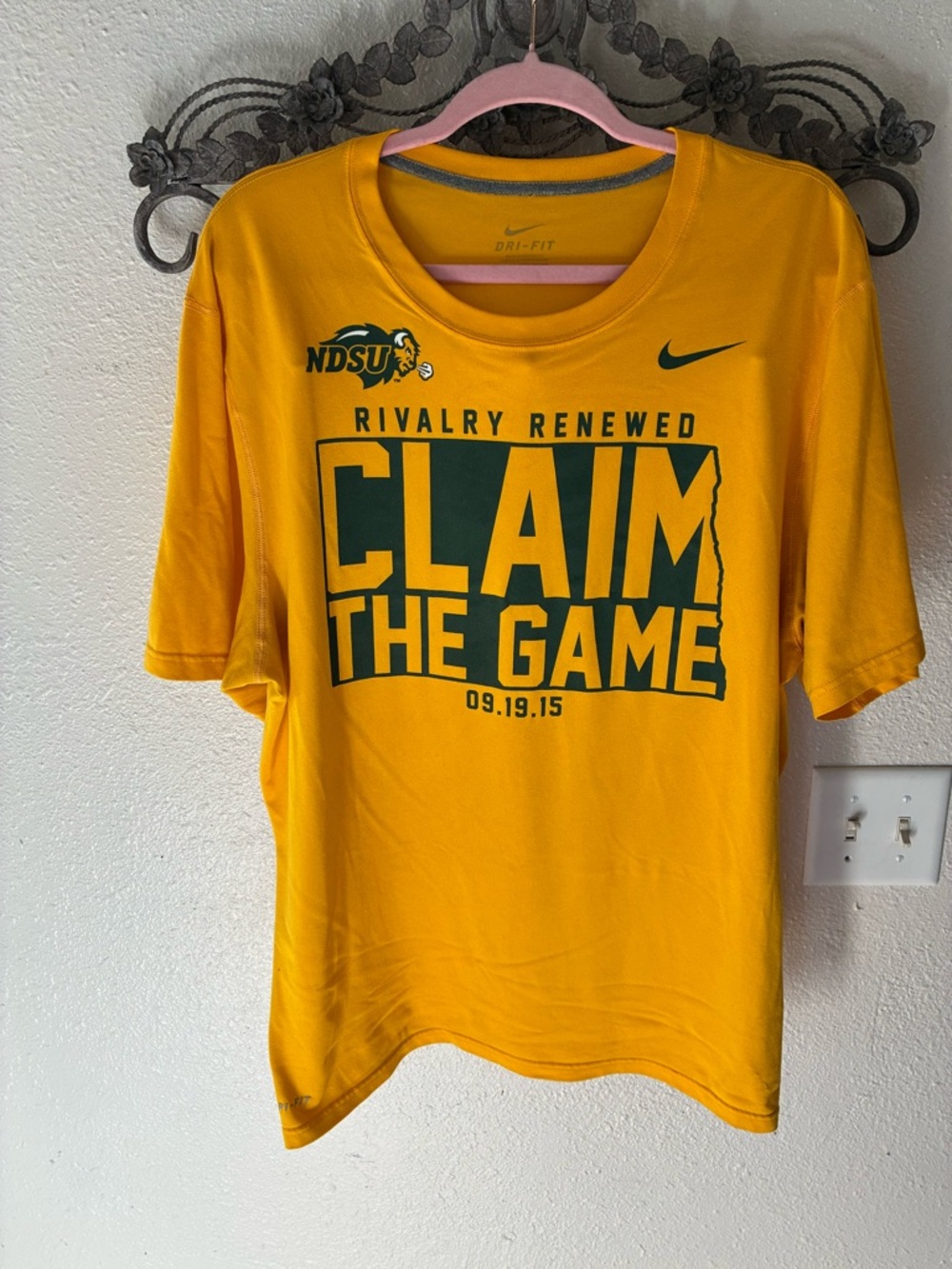 Nike Dri-Fit NDSU Rivalry Renewed Claim The Game 09.19.15 Tee Shirt